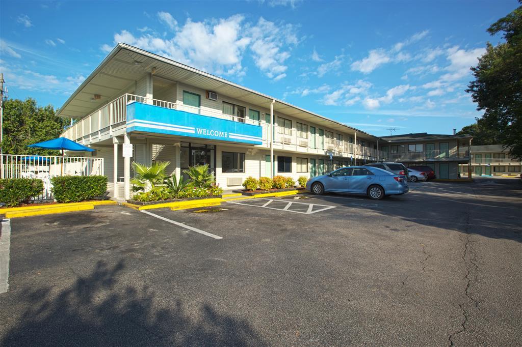 West Ashley Inn ชาร์ลสตัน ภายนอก รูปภาพ